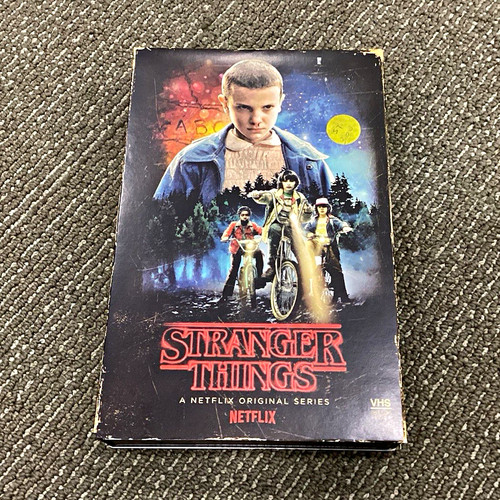 Netflix stranger things dvd - stranger,