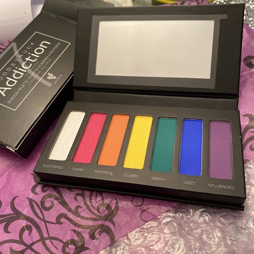Younique moodstruck - 💜younique,