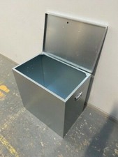 Feed bin - Storage bin -