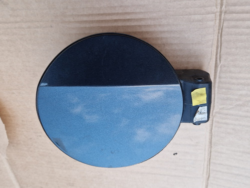 Volkswagen golf mk6 - fuel, flap