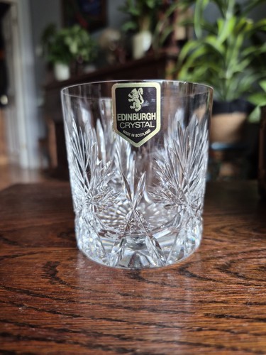 Edinburgh crystal star - crystal, of