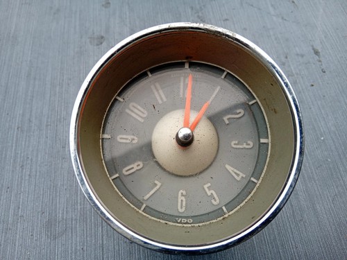 Type clock notchback - vw,