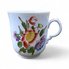 Doccia porcelain coffee cup, Italy, c. 1750.