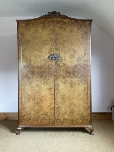 Burr walnut french style - burr,