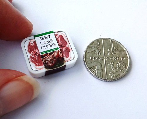 Dolls house miniature - dolls, *