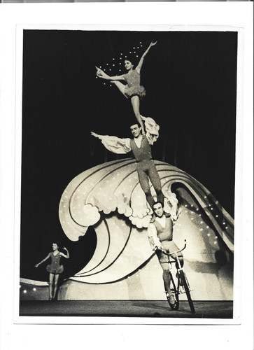 Circus bertram mills the - circus,, 4