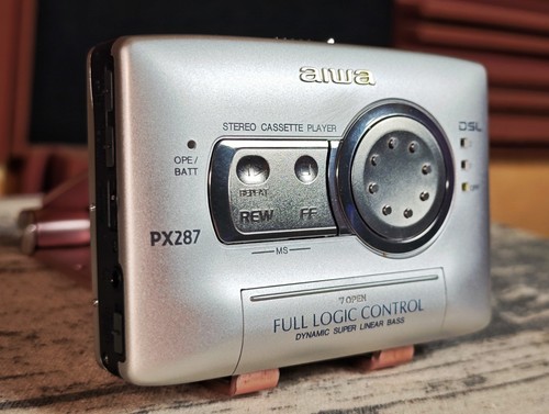 Mint condition aiwa px287 - mint,
