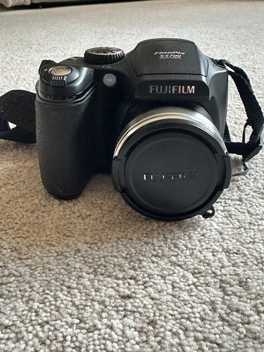 Fujifilm finepix s5700 1mp - s5700, 7.1mp