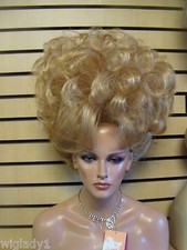 SIN CITY WIGS BIG UPDO SOFT