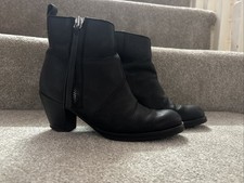 BEAUTIFUL BLACK ACNE STUDIOS PISTOL BOOTS MADE IN ITALY SIZE 7 Eu40