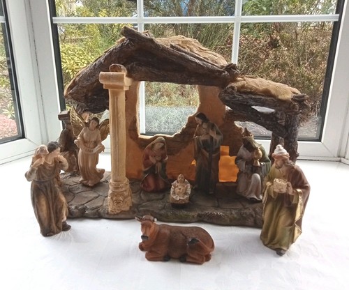 Large vintage nativity set - vintage,
