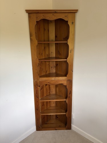 Vintage pine corner - vintage,