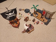 Playmobil big pirate bundle