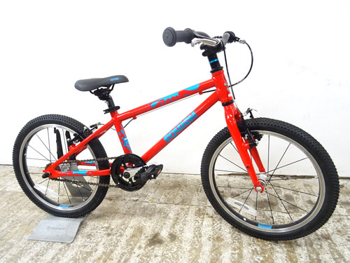 Squish red premium hybrid - red,