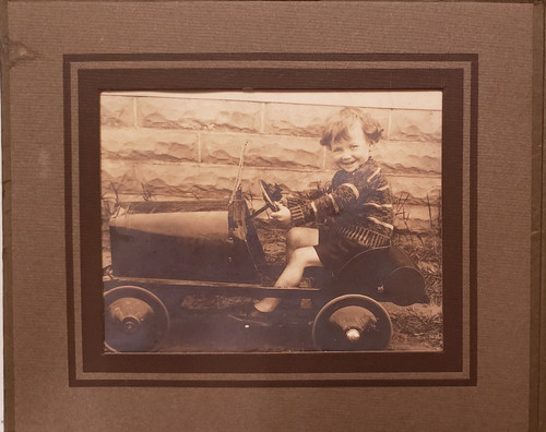 Antique 1920s cute - 1920s,