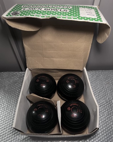 Greenmaster lawn bowls - greenmaster,