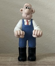 x2 Wallace And Gromit Books- A Close Shave, & The Lost Slipper + 1989 PVC Figure