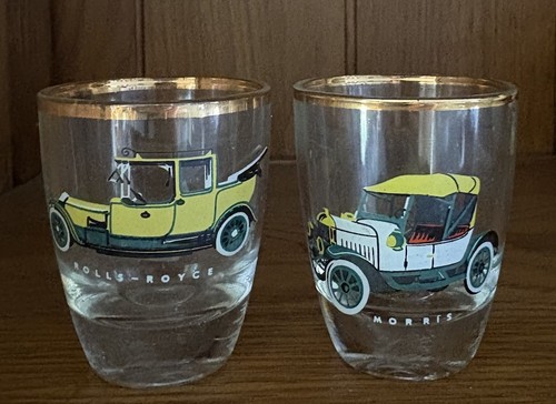 Vintage 1960s shot glasses - 1960s,