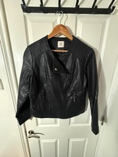TU WOMAN faux leather black