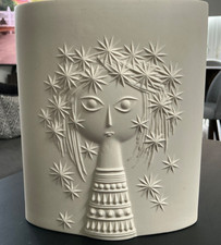 Hornsea Aphrodite Vase by John Clappison ~ Vintage Hornsea Pottery, 6 3/4” H.