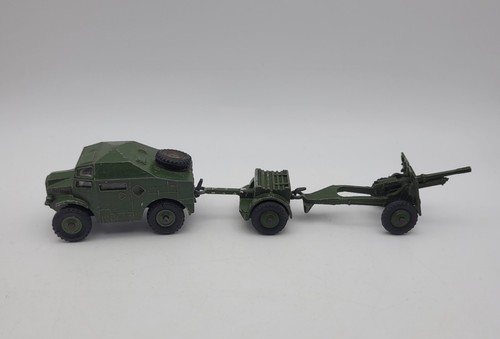 Dinky 688 686 687 field - &,