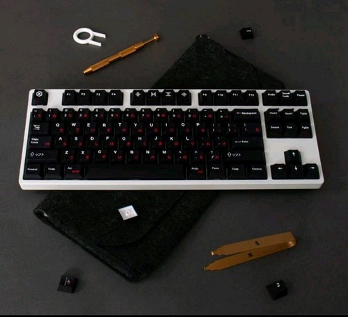 Gmk japanese black red pbt - gmk,