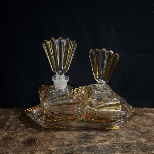 Circa 1930 art deco bohemium - 1930,