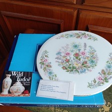 Aynsley Wild Tudor cake plate