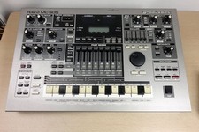 Roland MC-505 Groovebox 1998