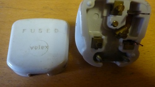 Old white volex pin - old, uk