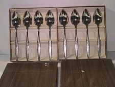 (8) Oneida Community Stainless