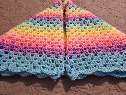 Bright rainbow hand - ,