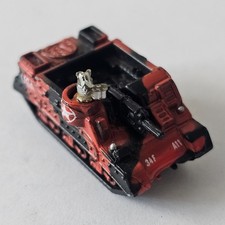 Micro Machines Military Army Tank M7 Priest Mini Red Black Camo