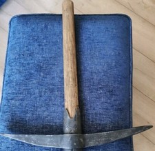 Pick Axe Universal No2 The Hardy Patent Pick Co Ltd Pick Axe Pre-owend & Vintage