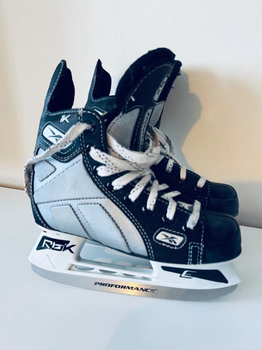 Reebok nhl ice hockey - ice,