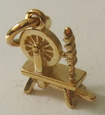 SOLID 9ct YELLOW GOLD 3D