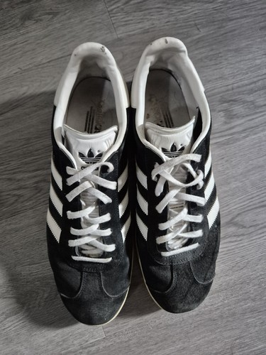 Adidas gazelle black and - black,