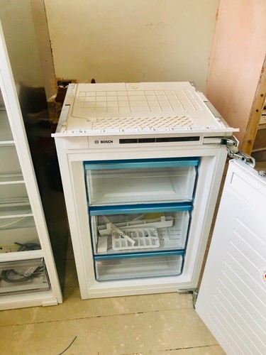 Bosch intergrated freezer