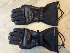 Oakley black retro ski snowboard gloves - size medium