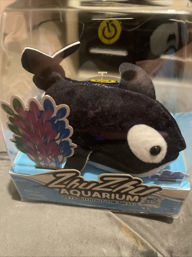 New sealed zhu - zhu, pets