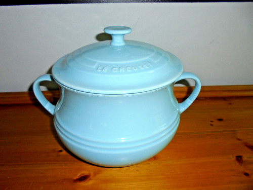 New creuset light blue 8 - blue, 3.8