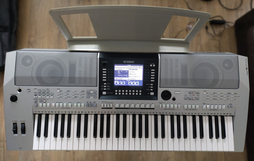 Yamaha psr s710 keyboard - psr,