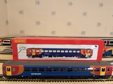 Hornby R2972 Class 153 East