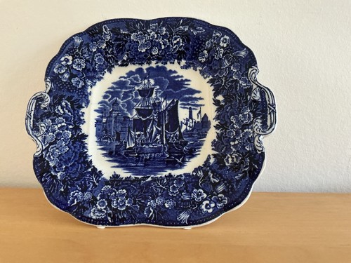 Wedgwood blue and white - blue,