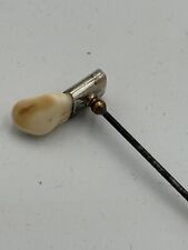 VERY UNUSUAL SILVER MOUNTED HAT PIN (A907)