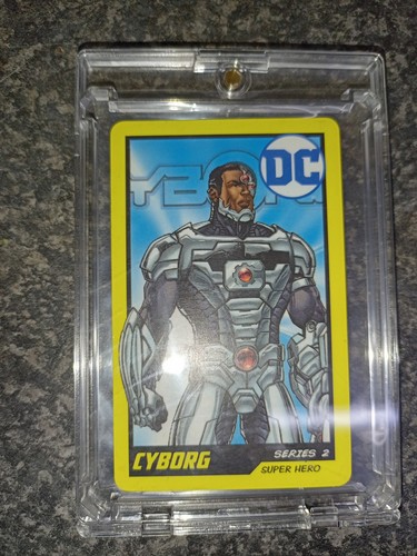 Comics coin pusher - dc, cards