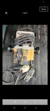 Dewalt 110V  Router