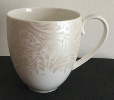 Denby Home Monsoon Lucille Gold Round Curved China Mug