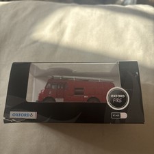 Oxford Diecast 1/76 Scale 76GG008 - Bedford Green Goddess Teeside Fire Brigade