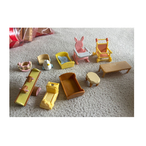 Sylvanian families house - families,